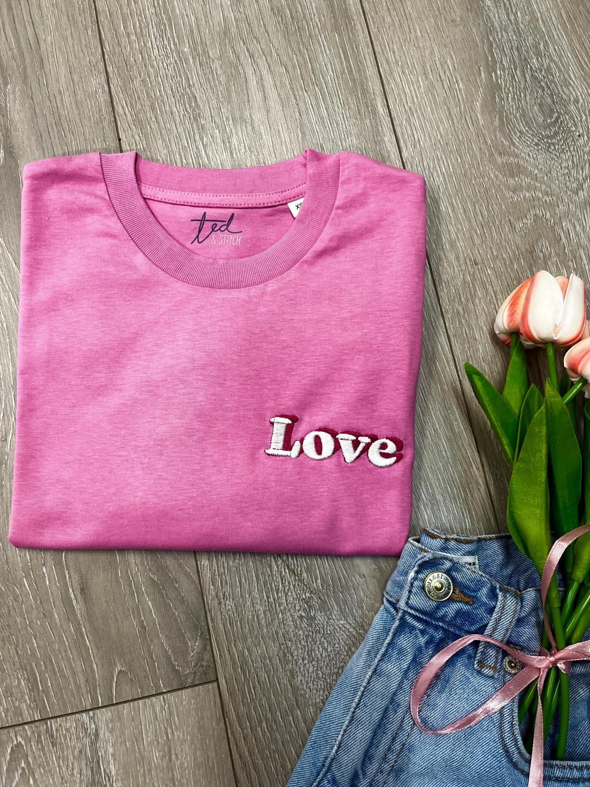 Love T-shirt