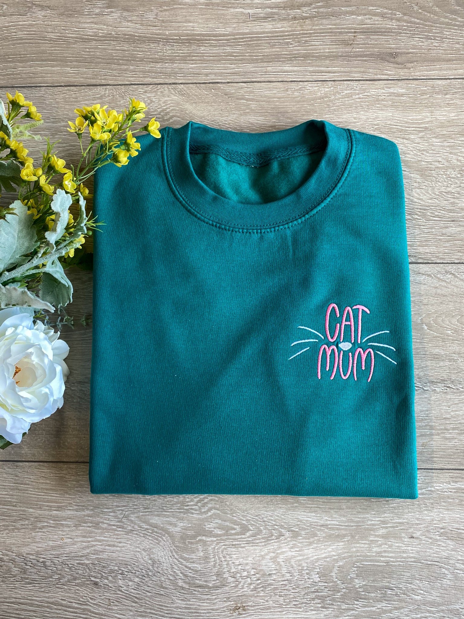 Cat Mum Sweatshirt | Ted & Stitch